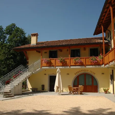 Venkovský dům Ramandolo Club